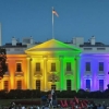 ▲2015년 6월 연방대법원의 동성결혼 합법화 판결에 무지개색 조명으로 지지하는 백악관 ©케이아메리칸포스트