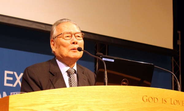 이어령 박사가 강연하고 있다. ⓒ이대웅 기자